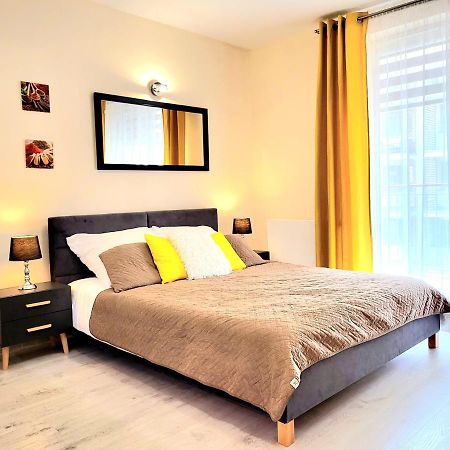 Cracow Novum Apartment Downtown 4 Persons Krakow Bagian luar foto