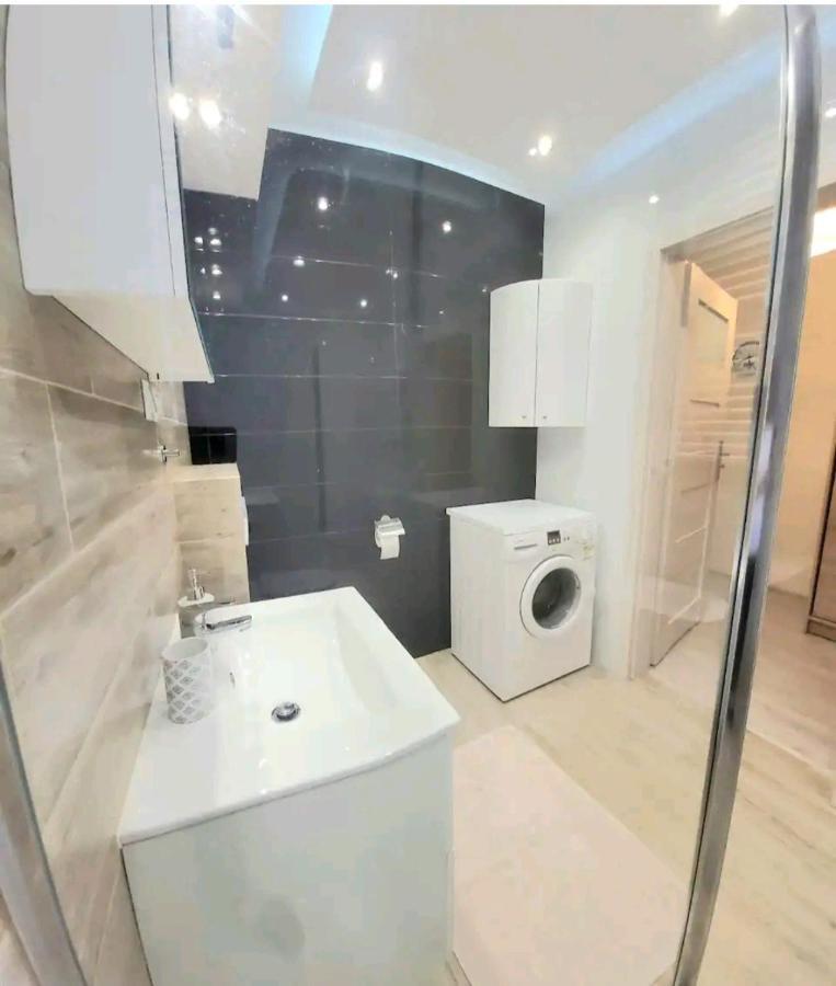 Cracow Novum Apartment Downtown 4 Persons Krakow Bagian luar foto