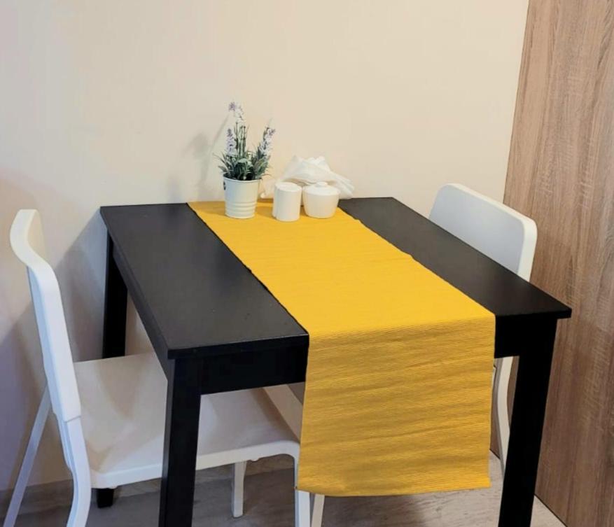 Cracow Novum Apartment Downtown 4 Persons Krakow Bagian luar foto