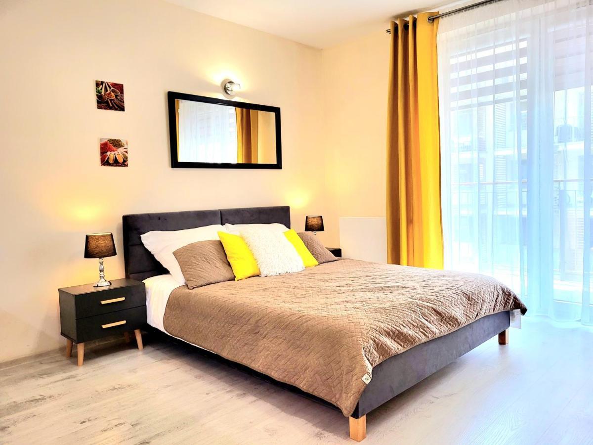 Cracow Novum Apartment Downtown 4 Persons Krakow Bagian luar foto