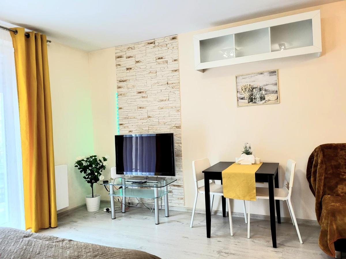 Cracow Novum Apartment Downtown 4 Persons Krakow Bagian luar foto